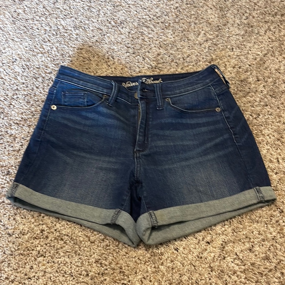 Universal Thread Jean Short Size 4/27